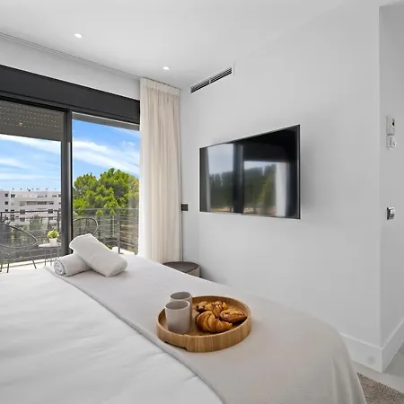 Vacation Marbella I Iniesta, Golf Community, Brand-new Built, Infinity Pool *