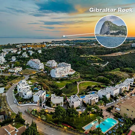 Vacation Marbella I Iniesta, Golf Community, Brand-new Built, Infinity Pool